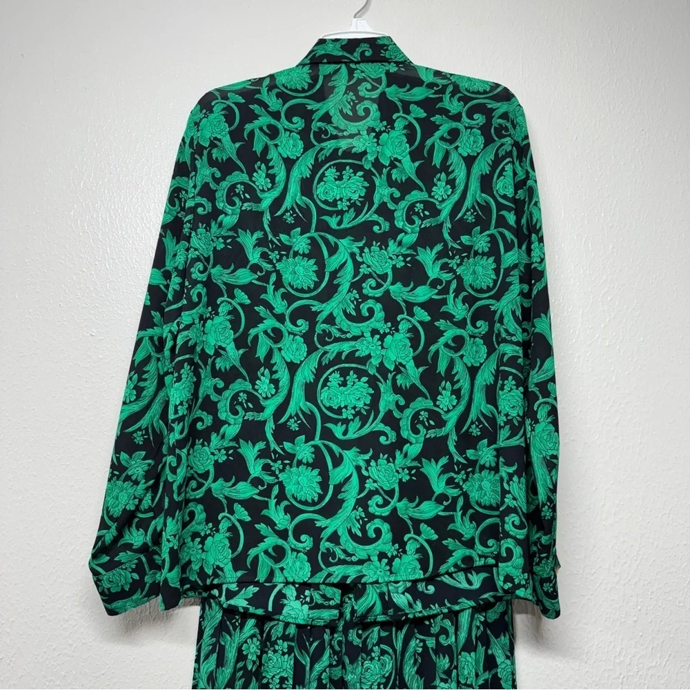 Vintage Leslie Fay Emerald Paisley Maxi Skirt Set with Long Sleeve Blouse